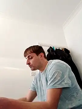 Eusuntnoulgigolo online show from April 5, 2026, 2:35 pm