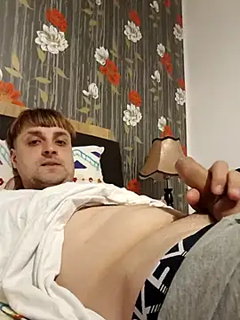 Snapshot of Eusuntnoulgigolo chatting on May 4, 2026, 7:50 pm Eusuntnoulgigolo online show from May 4, 2026, 7:50 pm