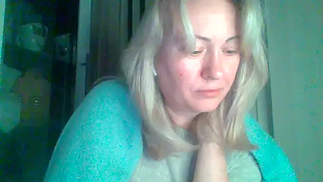 Snapshot of Mary888x chatting on February 19, 2025, 7:26 pm Mary888x online show from February 19, 2025, 7:26 pm