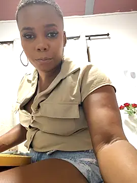 Snapshot of DashaSousaa chatting on October 21, 2025, 5:12 pm DashaSousaa online show from October 21, 2025, 5:12 pm