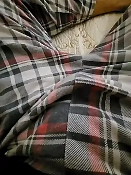 skiciyunis online show from March 18, 2025, 1:23 pm