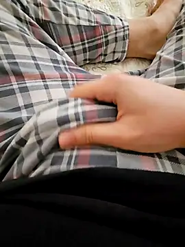 Snapshot of skiciyunis chatting on February 13, 2026, 1:44 pm skiciyunis online show from February 13, 2026, 1:44 pm