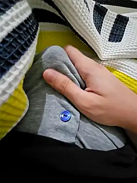 skiciyunis online show from September 18, 2025, 7:06 pm