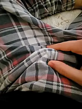 skiciyunis online show from March 17, 2025, 1:50 pm