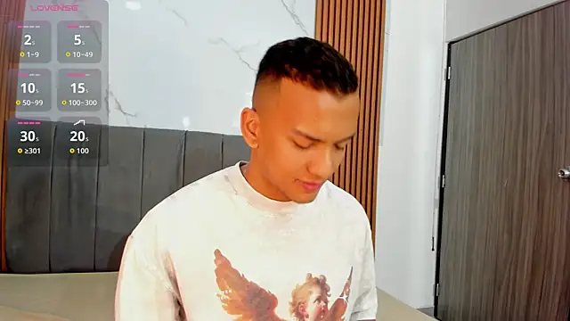 Rafa2004Cruz online show from October 3, 2025, 7:26 pm