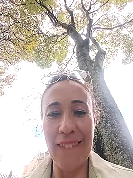 Coeur de luxure online show from November 12, 2025, 7:07 pm