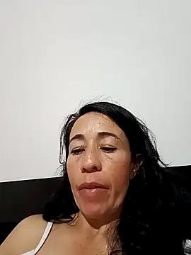 Coeur de luxure online show from March 16, 2025, 1:27 pm