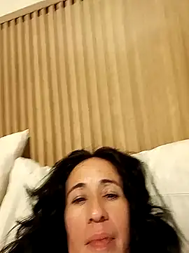 Coeur de luxure online show from March 3, 2025, 2:11 am