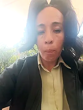 Coeur de luxure online show from April 1, 2026, 2:47 pm