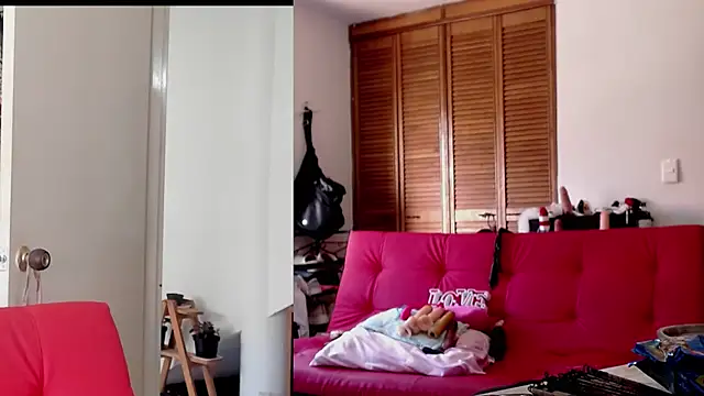 Snapshot of afroditacute15 chatting on September 9, 2025, 6:06 pm afroditacute15 online show from September 9, 2025, 6:06 pm