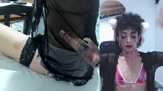 Snapshot of afroditacute15 chatting on November 19, 2025, 11:05 pm afroditacute15 online show from November 19, 2025, 11:05 pm