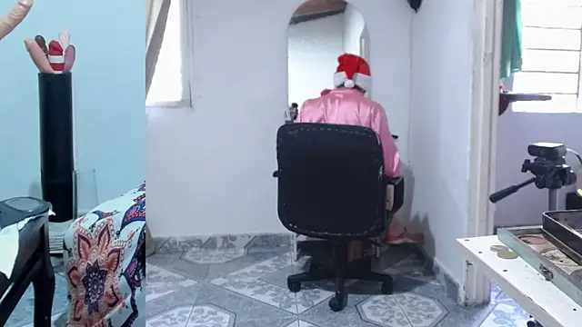 Snapshot of afroditacute15 chatting on November 22, 2025, 3:22 pm afroditacute15 online show from November 22, 2025, 3:22 pm