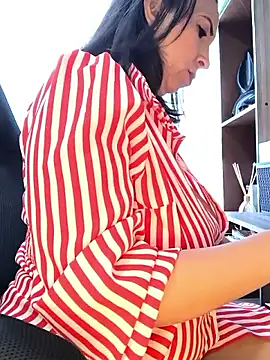 Snapshot of Mrsvictoriaaa chatting on March 7, 2026, 7:30 pm Mrsvictoriaaa online show from March 7, 2026, 7:30 pm