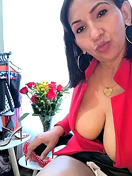 Snapshot of Mrsvictoriaaa chatting on February 5, 2026, 8:04 pm Mrsvictoriaaa online show from February 5, 2026, 8:04 pm