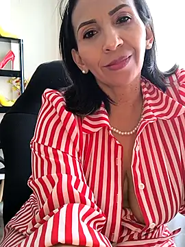 Snapshot of Mrsvictoriaaa chatting on April 30, 2026, 8:38 pm Mrsvictoriaaa online show from April 30, 2026, 8:38 pm