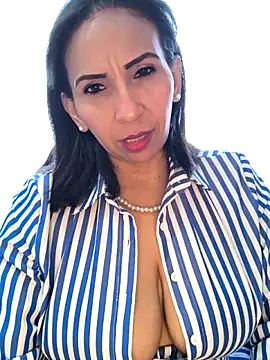 Snapshot of Mrsvictoriaaa chatting on March 11, 2026, 7:41 pm Mrsvictoriaaa online show from March 11, 2026, 7:41 pm