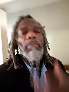 Snapshot of KingSlim56 chatting on November 27, 2025, 9:26 pm KingSlim56 online show from November 27, 2025, 9:26 pm