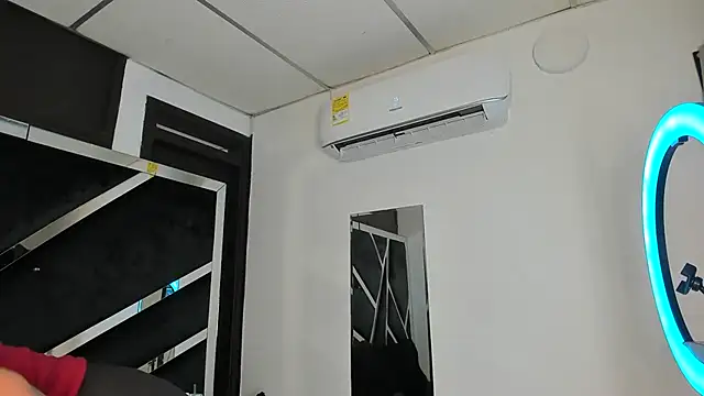 Rubyxht online show from February 20, 2026, 12:51 pm