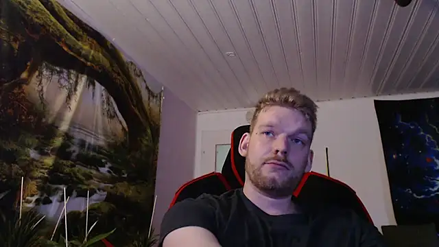 Snapshot of Justforfunc123 chatting on November 15, 2025, 10:19 am Justforfunc123 online show from November 15, 2025, 10:19 am