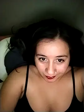 Snapshot of sweetie__annieee chatting on October 1, 2025, 4:50 am sweetie annieee online show from October 1, 2025, 4:50 am