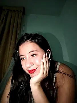 Snapshot of sweetie__annieee chatting on October 30, 2025, 5:50 am sweetie annieee online show from October 30, 2025, 5:50 am