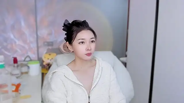 A dabo online show from December 14, 2025, 9:15 am