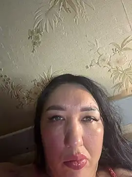 Naughtbaby 2025 online show from May 27, 2026, 1:04 am