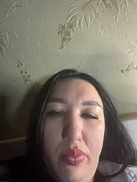 Naughtbaby 2025 online show from May 6, 2026, 12:47 am