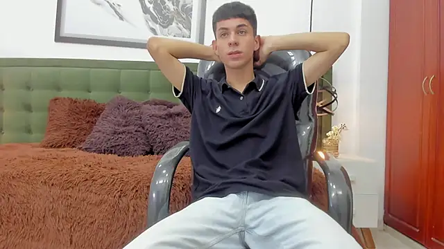 Snapshot of Johann_sex chatting on January 18, 2026, 5:05 pm Johann sex online show from January 18, 2026, 5:05 pm