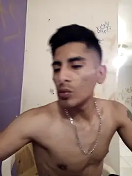 LeonRoots online show from February 10, 2026, 8:41 pm