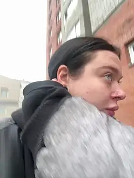 AlishaPrettyBlade online show from March 28, 2026, 11:00 am