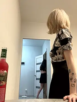 AlishaPrettyBlade online show from January 12, 2026, 9:38 am