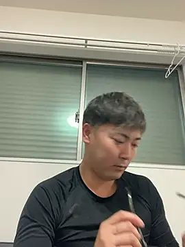 Snapshot of pierrot_0202 chatting on March 11, 2025, 8:19 am pierrot 0202 online show from March 11, 2025, 8:19 am