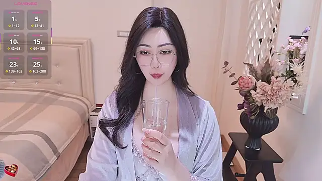 Snapshot of Tingdie chatting on December 1, 2025, 2:29 pm Tingdie online show from December 1, 2025, 2:29 pm