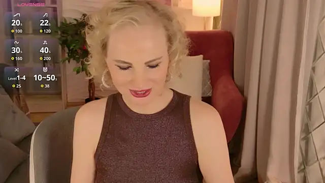 Snapshot of Sandra_Kind chatting on April 18, 2026, 5:54 am Sandra Kind online show from April 18, 2026, 5:54 am