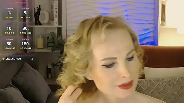 Snapshot of Sandra_Kind chatting on March 18, 2026, 5:43 am Sandra Kind online show from March 18, 2026, 5:43 am