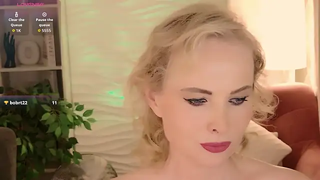 Sandra Kind online show from June 16, 2026, 5:29 am