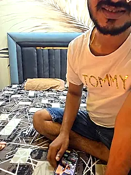 RealcoupleP online show from February 3, 2026, 4:56 pm