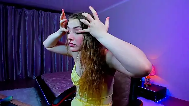 Sofia beautifuul online show from October 31, 2025, 3:03 am