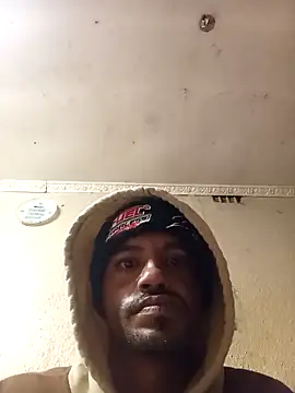 Snapshot of Quint3n chatting on March 13, 2026, 7:52 pm Quint3n online show from March 13, 2026, 7:52 pm