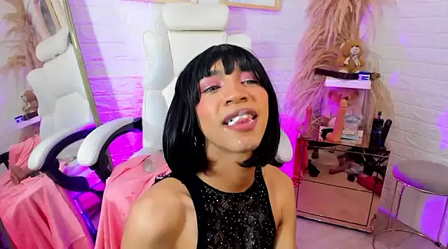 Danny Luxx online show from March 14, 2025, 7:23 pm