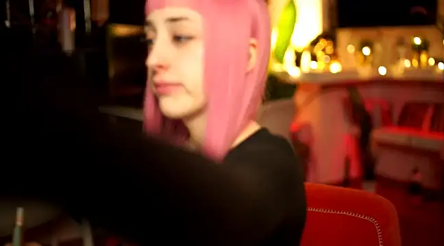 Snapshot of VirtuAlina chatting on February 19, 2025, 6:00 pm VirtuAlina online show from February 19, 2025, 6:00 pm