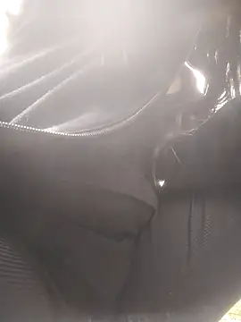 Snapshot of Nat_XxX chatting on September 19, 2025, 5:17 pm Nat XxX online show from September 19, 2025, 5:17 pm