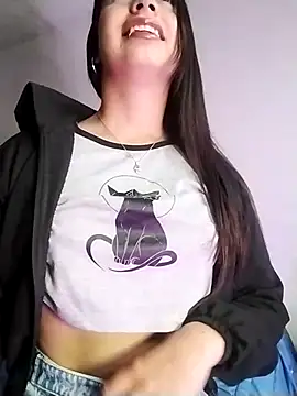 Snapshot of Nat_XxX chatting on March 8, 2025, 4:39 pm Nat XxX online show from March 8, 2025, 4:39 pm