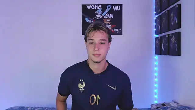 jack walker190 online show from September 18, 2025, 1:19 am