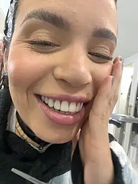 Snapshot of segb chatting on September 9, 2025, 4:27 pm segb online show from September 9, 2025, 4:27 pm