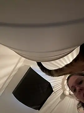 Snapshot of Rosiee69_ chatting on March 15, 2025, 12:45 pm Rosiee69  online show from March 15, 2025, 12:45 pm