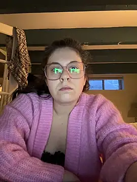 Snapshot of Rosiee69_ chatting on March 3, 2025, 11:22 am Rosiee69  online show from March 3, 2025, 11:22 am