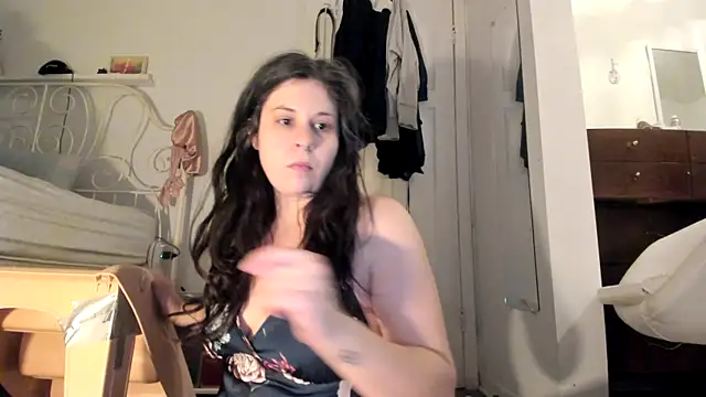 Snapshot of Rosiee69_ chatting on February 24, 2025, 12:37 pm Rosiee69  online show from February 24, 2025, 12:37 pm