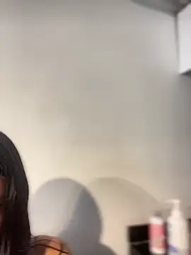 Emily-teen online show from March 14, 2025, 7:55 pm